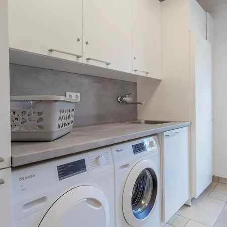 Semesterbostad Emmas Hus