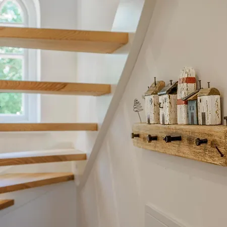 Semesterbostad Emmas Hus *