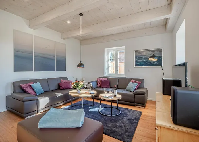 Semesterbostad Emmas Hus