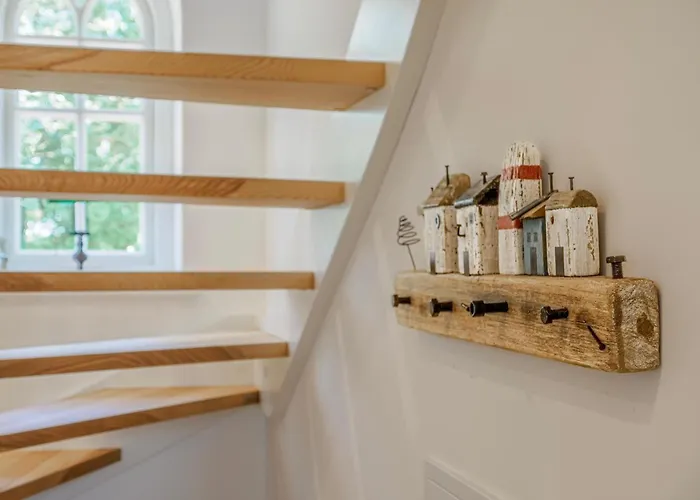 Semesterbostad Emmas Hus *